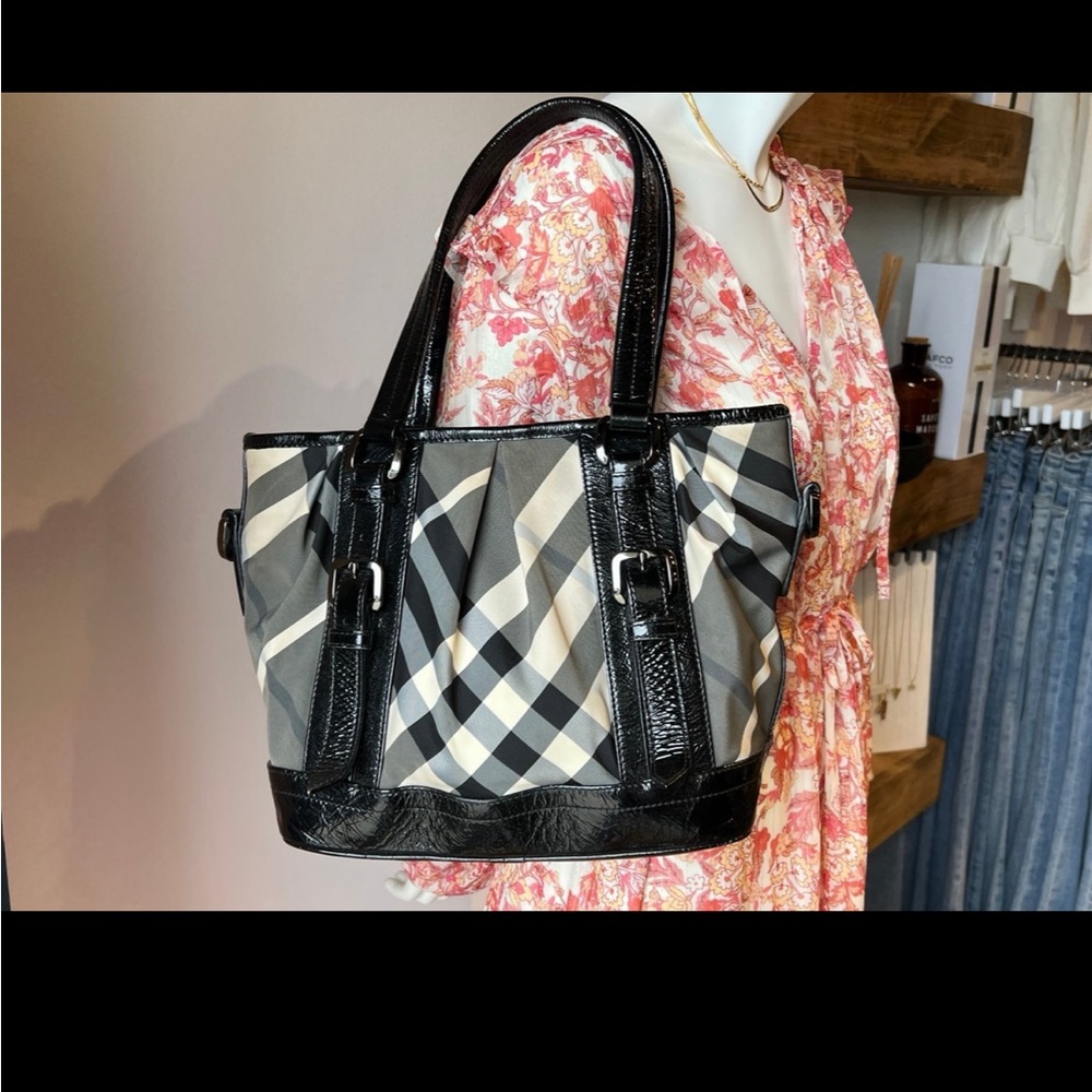 Burberry Nova Check Bag